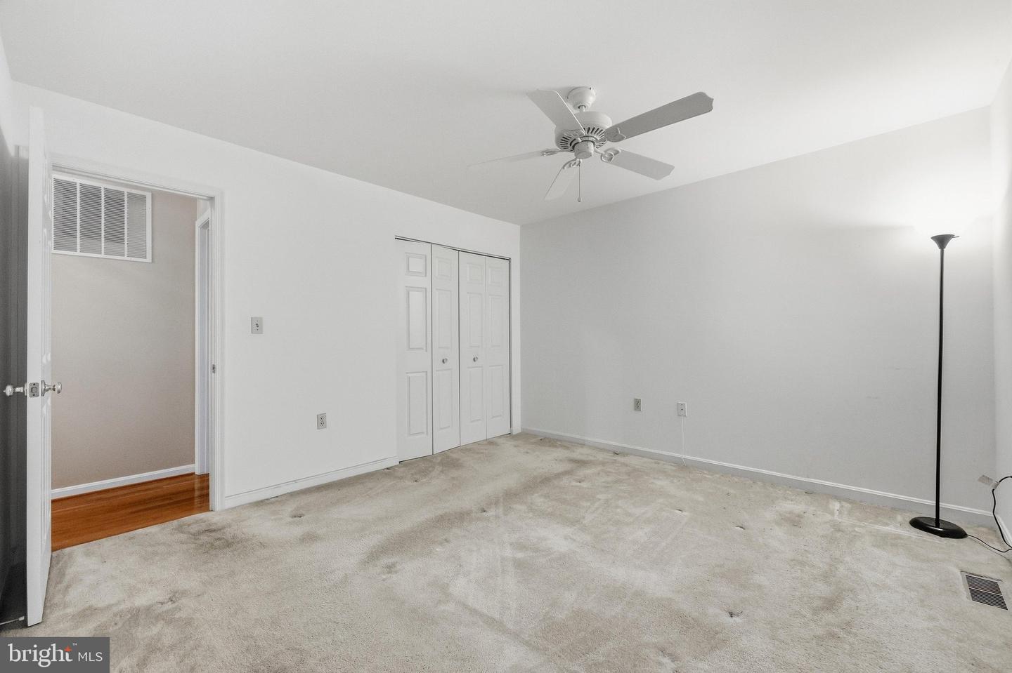 908 Winding Way Property Photo 36