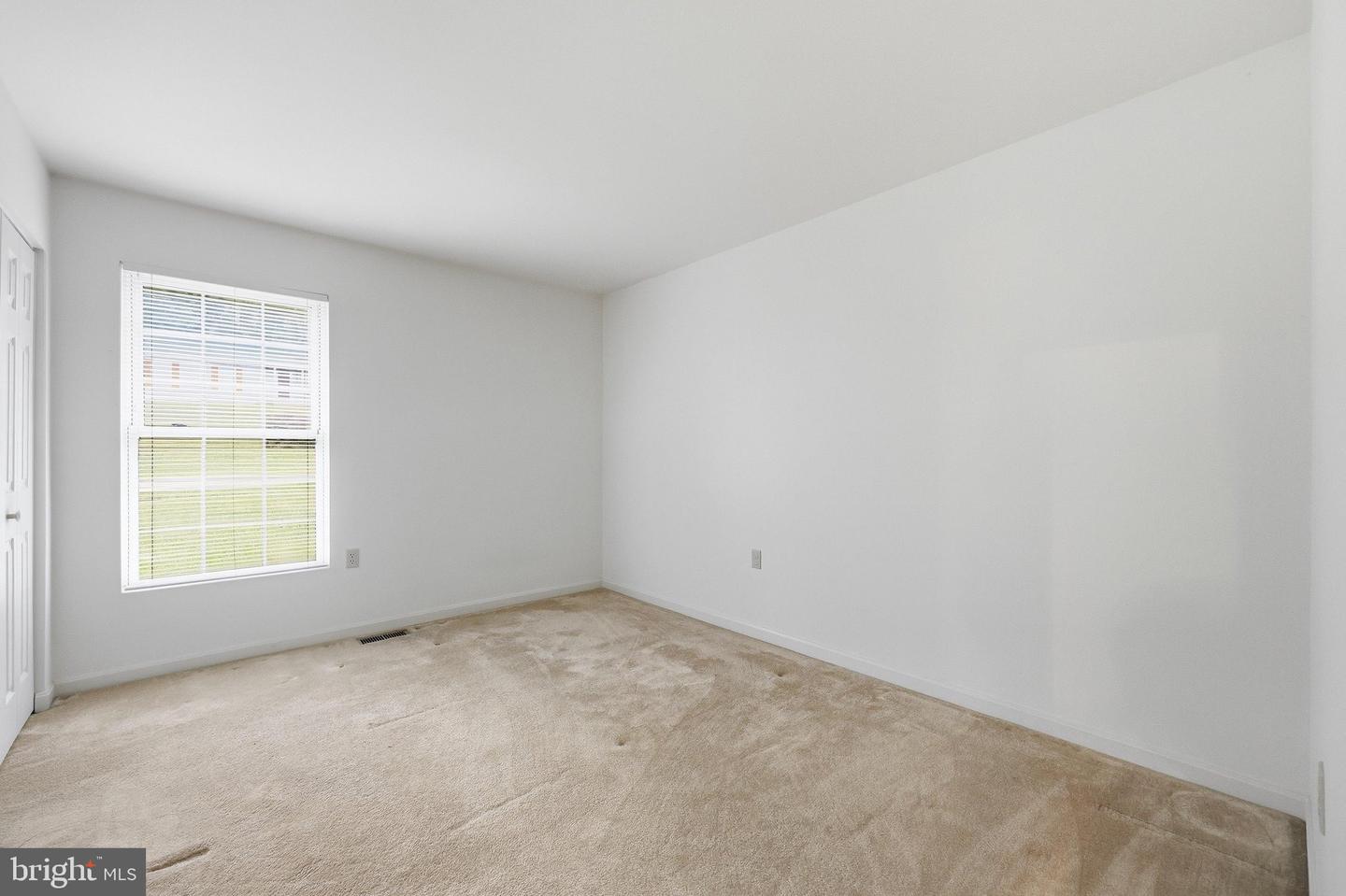 908 Winding Way Property Photo 40