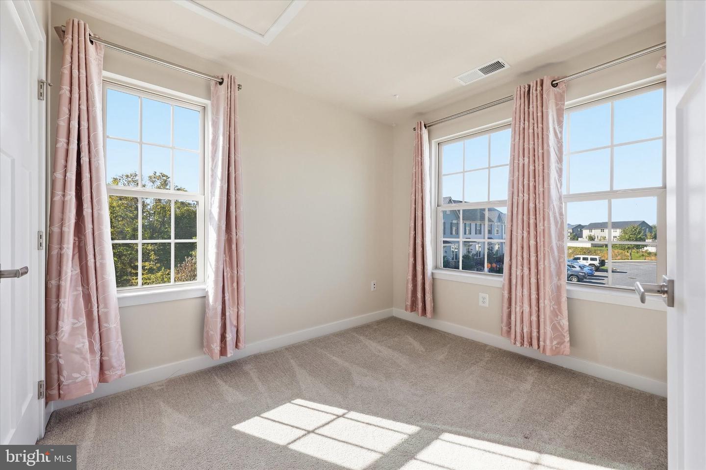 7141 Bodkin Way Property Photo 18