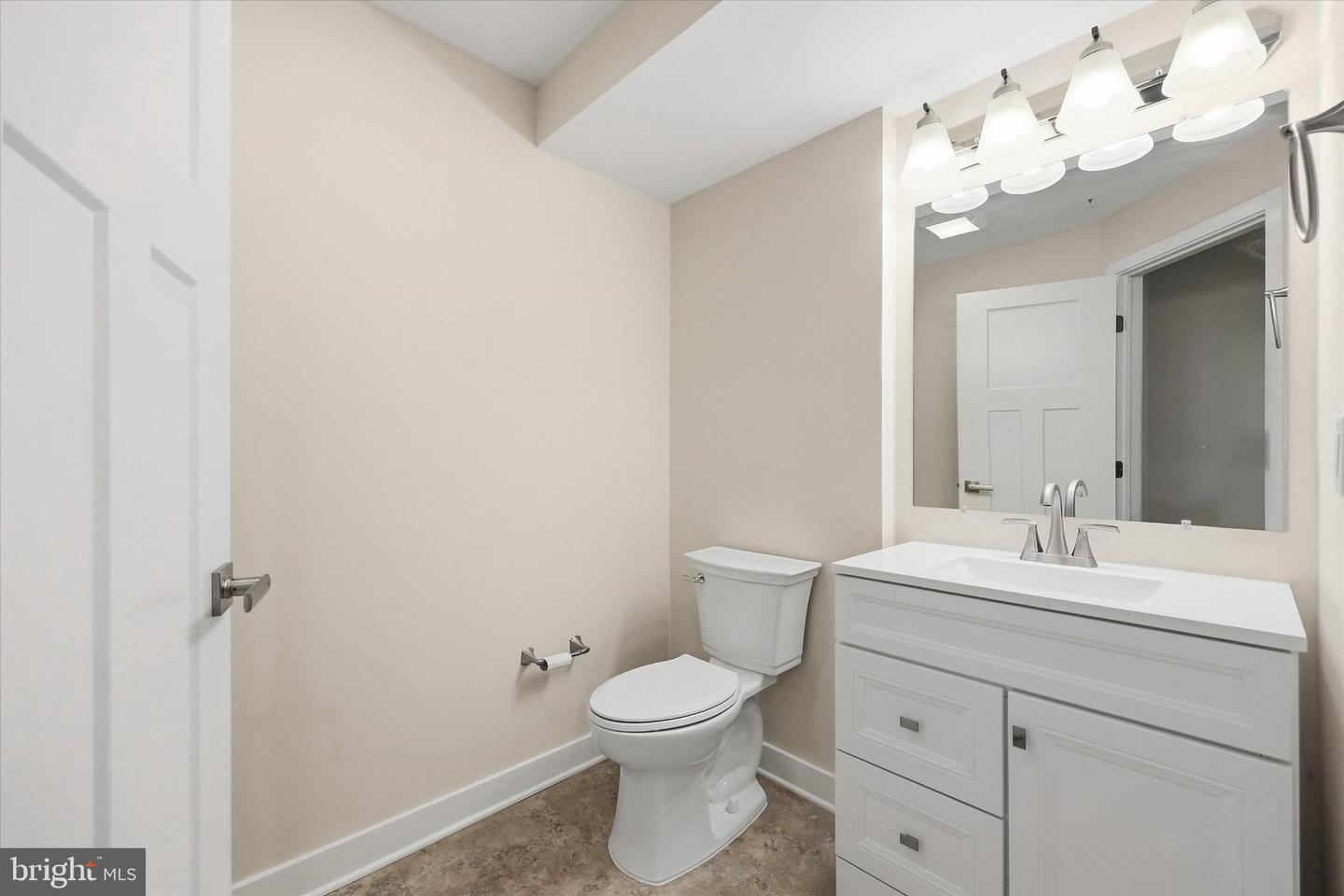 7141 Bodkin Way Property Photo 28