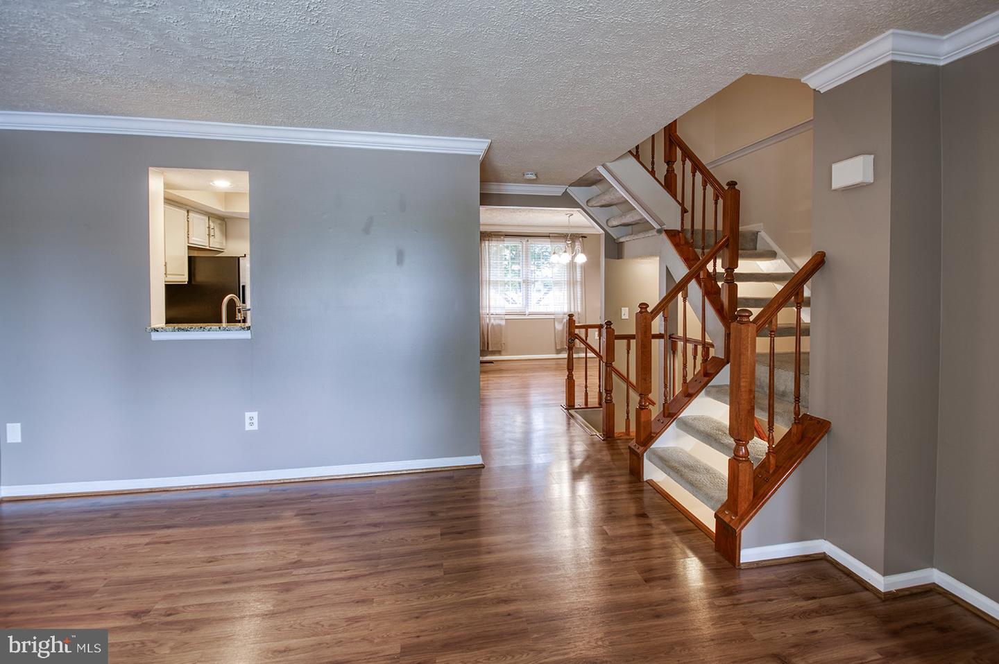 6449 Tarrington Ct Property Photo 3