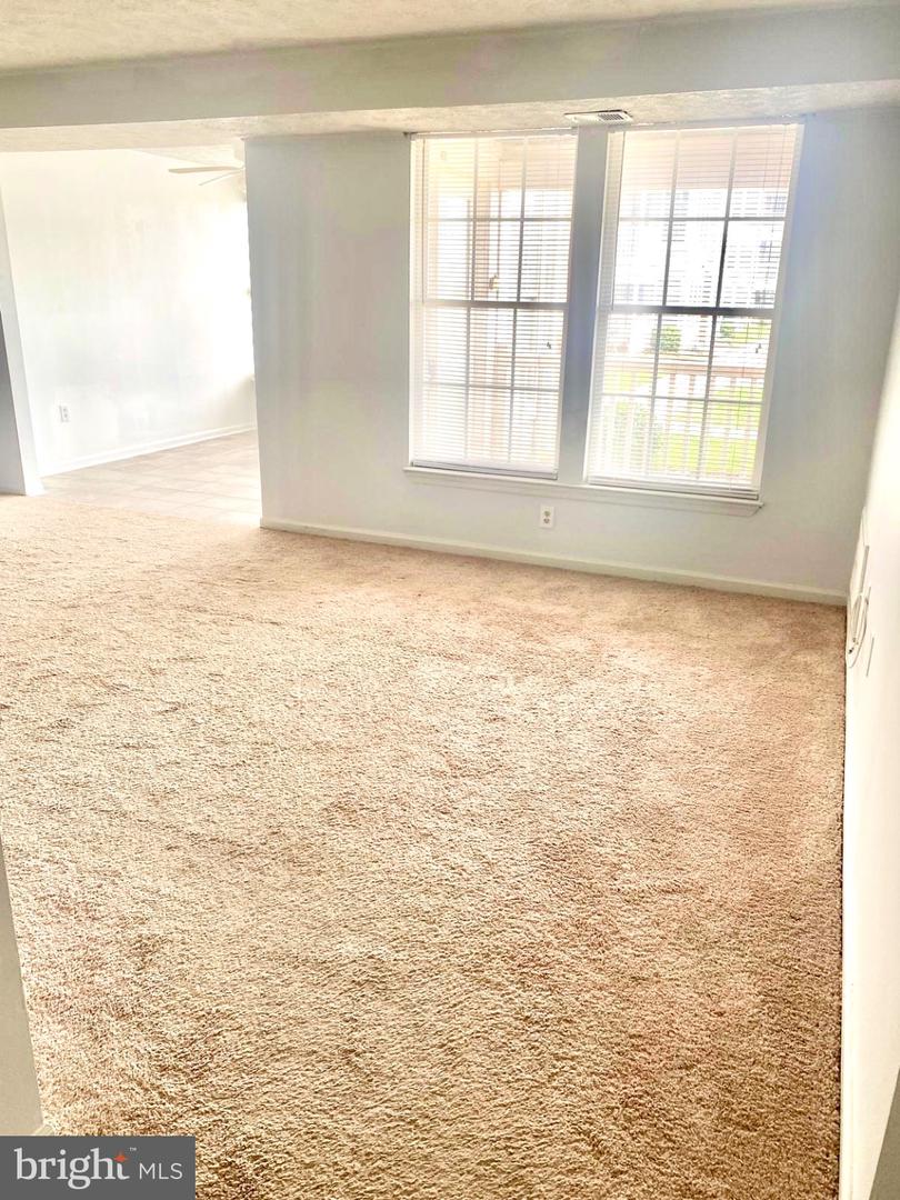 619 Himes Ave #101 Property Photo 8