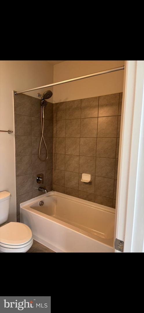 347 Ensemble Way Property Photo 4