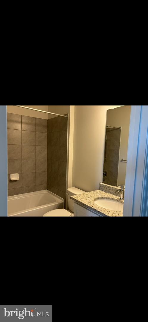 347 Ensemble Way Property Photo 10
