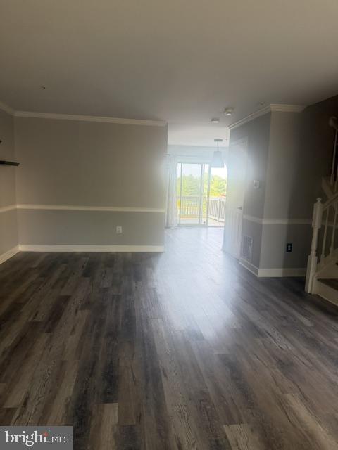 6338 Towncrest Ct Property Photo 5