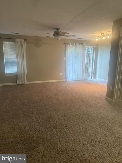 6338 Towncrest Ct Property Photo 13