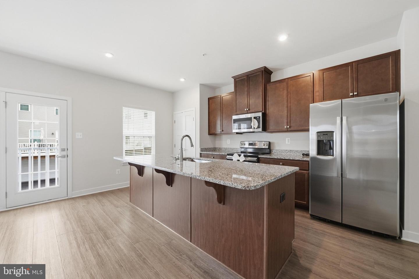 1552 Wilmer Park Ln Property Photo 16