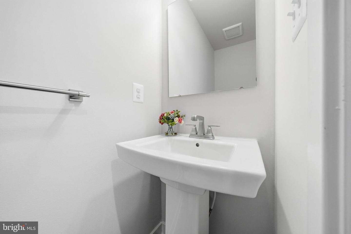 1552 Wilmer Park Ln Property Photo 25
