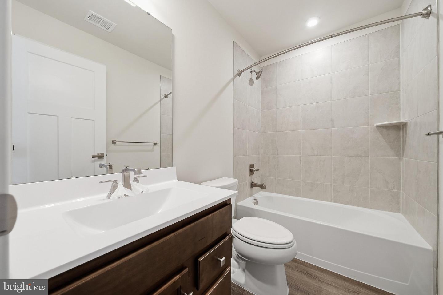 1552 Wilmer Park Ln Property Photo 38