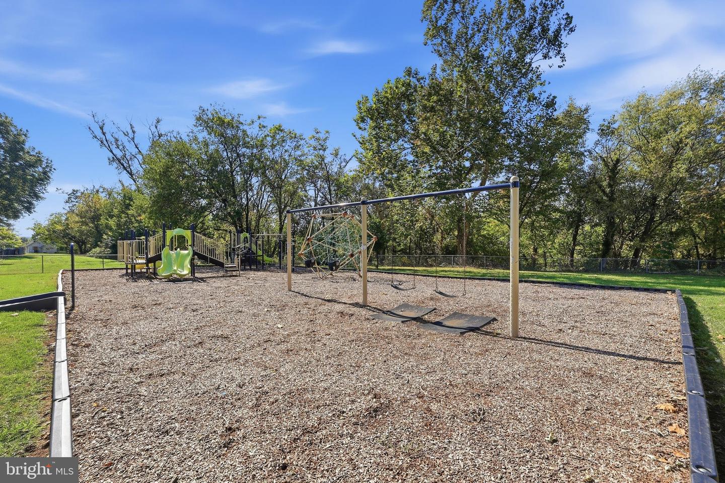 1012 Peach Orchard Ln Property Photo 42