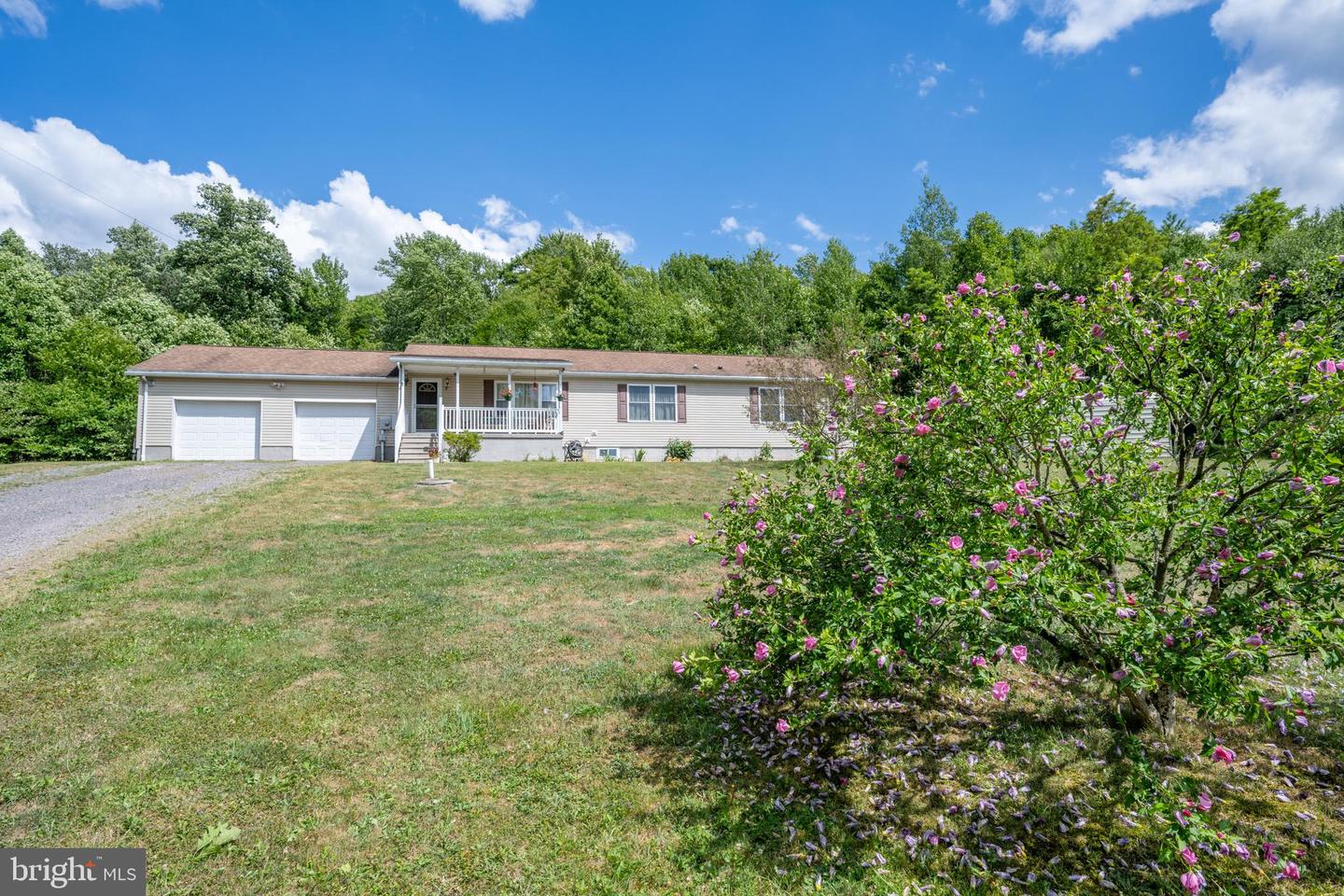 2038 Old Morgantown Rd Property Photo