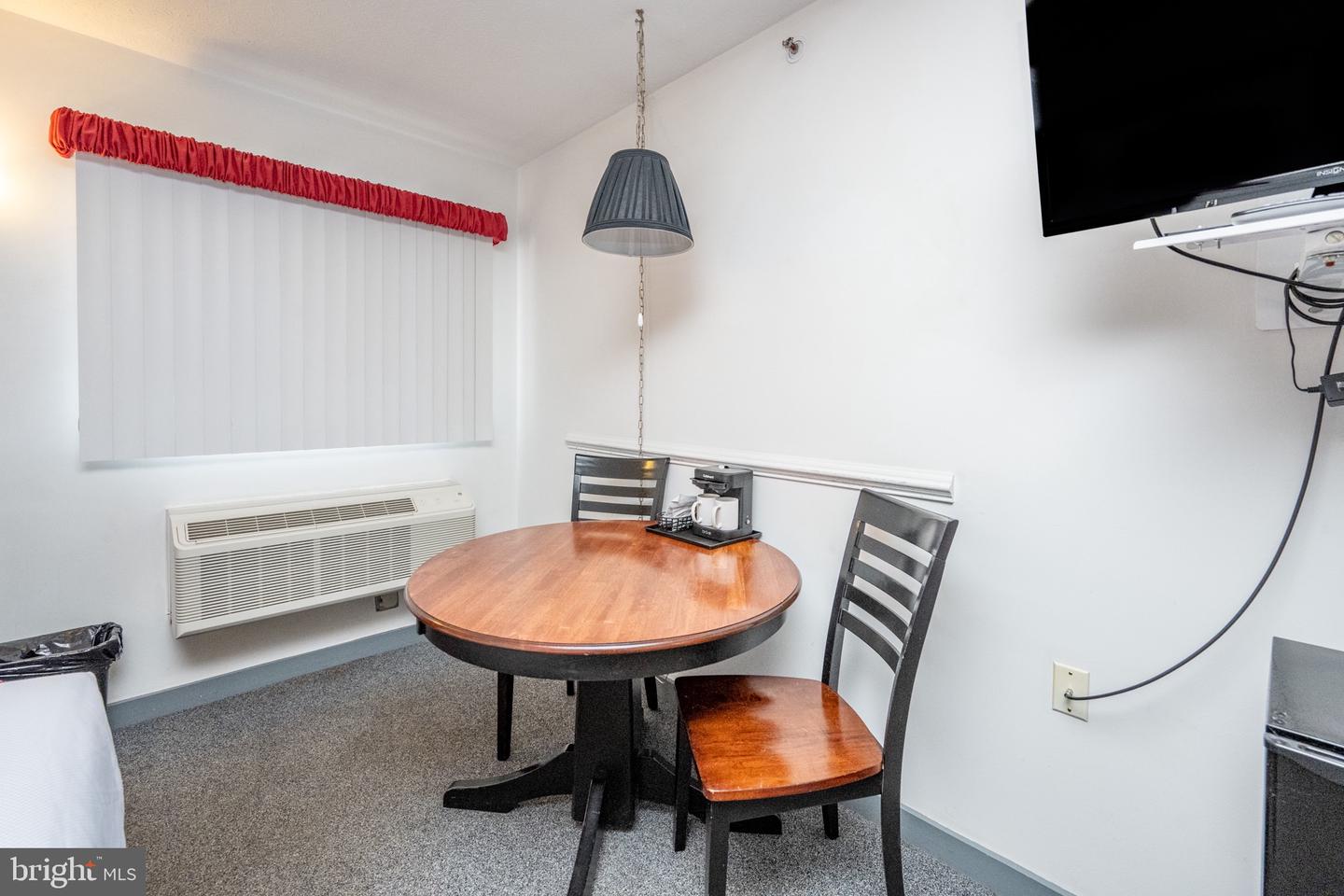 1527 Maryland Highway Property Photo 100