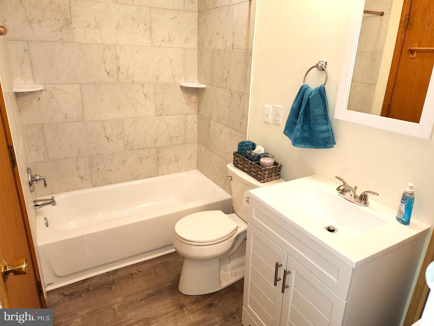 5 Laurel Brook Dr #5 Property Photo 7