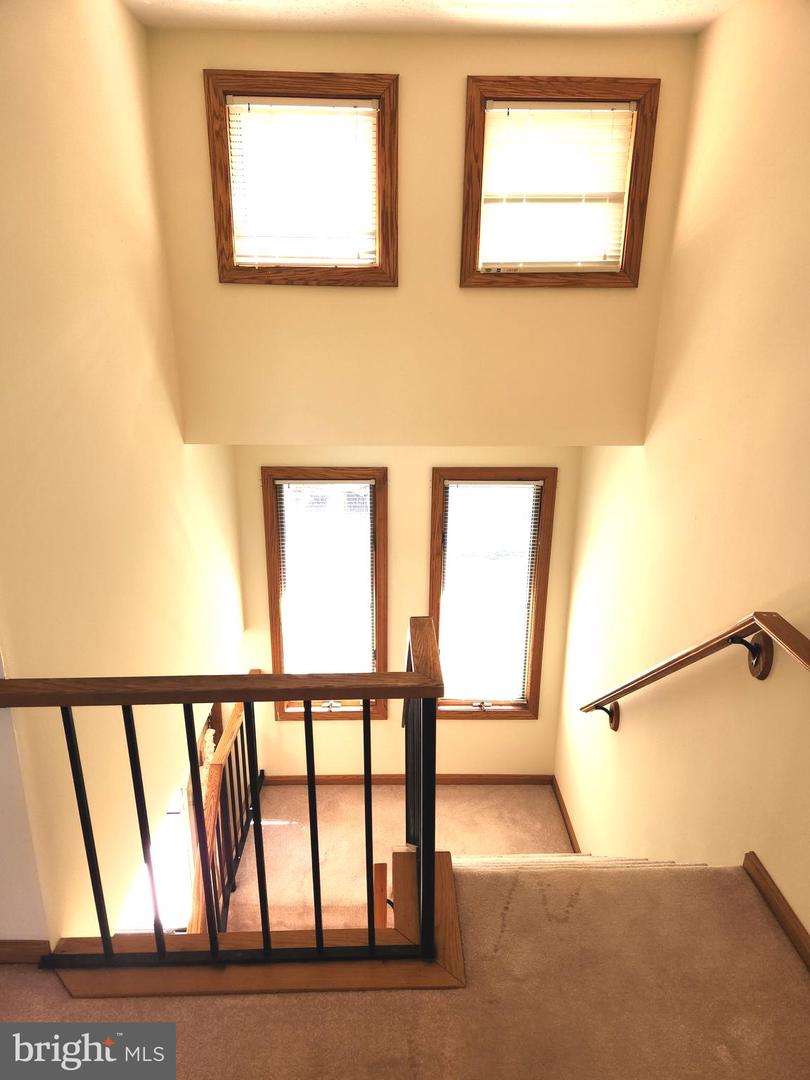 5 Laurel Brook Dr #5 Property Photo 17