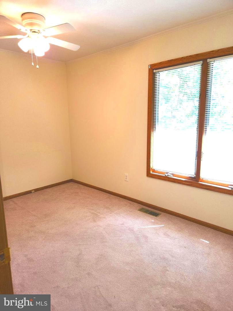 5 Laurel Brook Dr #5 Property Photo 23