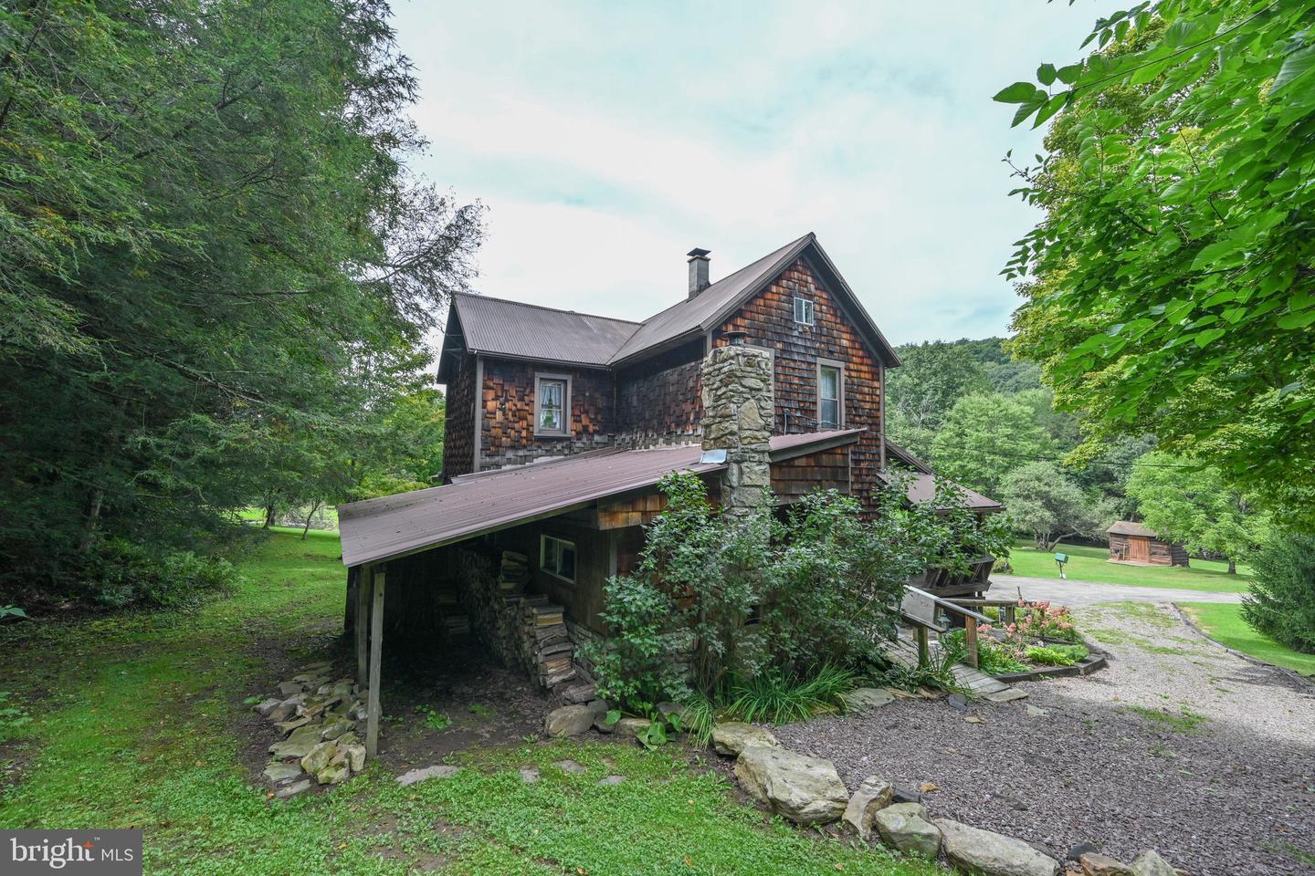 2527 Pigs Ear Rd Property Photo 38