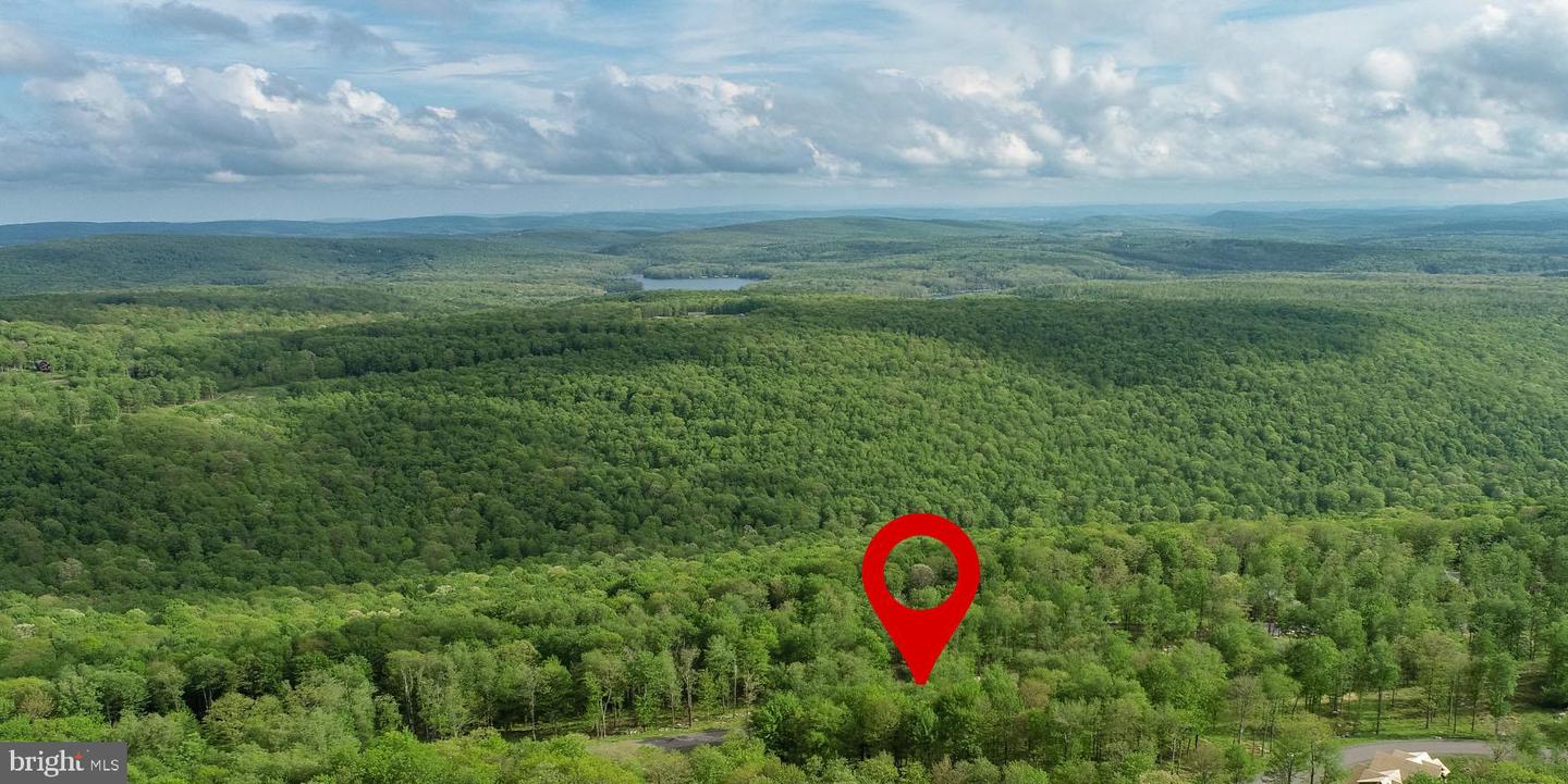 115 Campfire Dr Property Photo 6