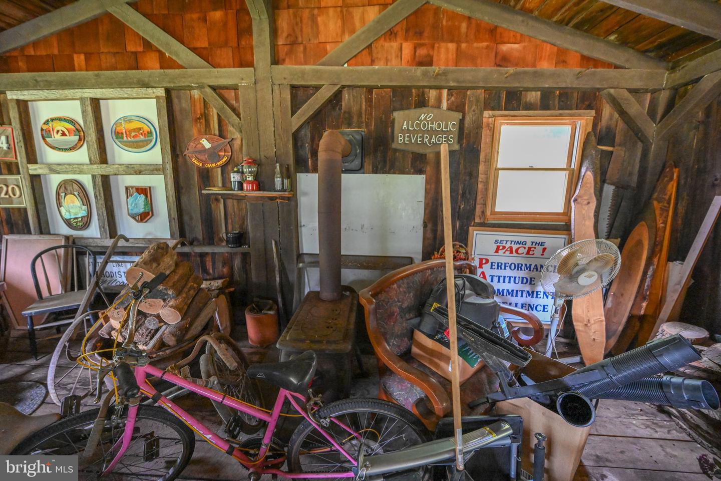 2527 Pigs Ear Rd Property Photo 68