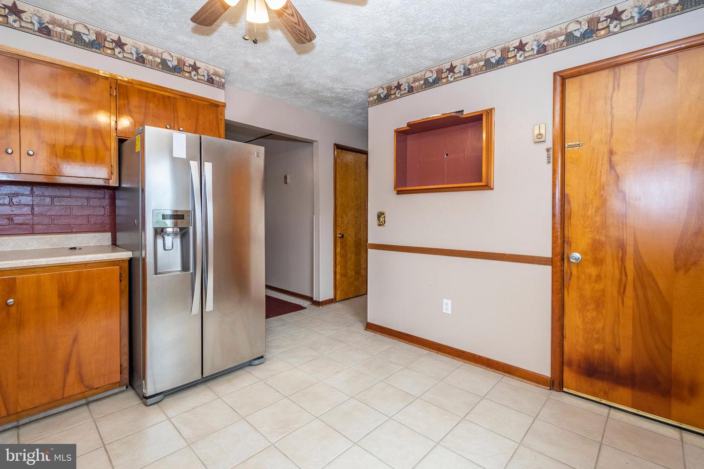 117 Walnut St Property Photo 11