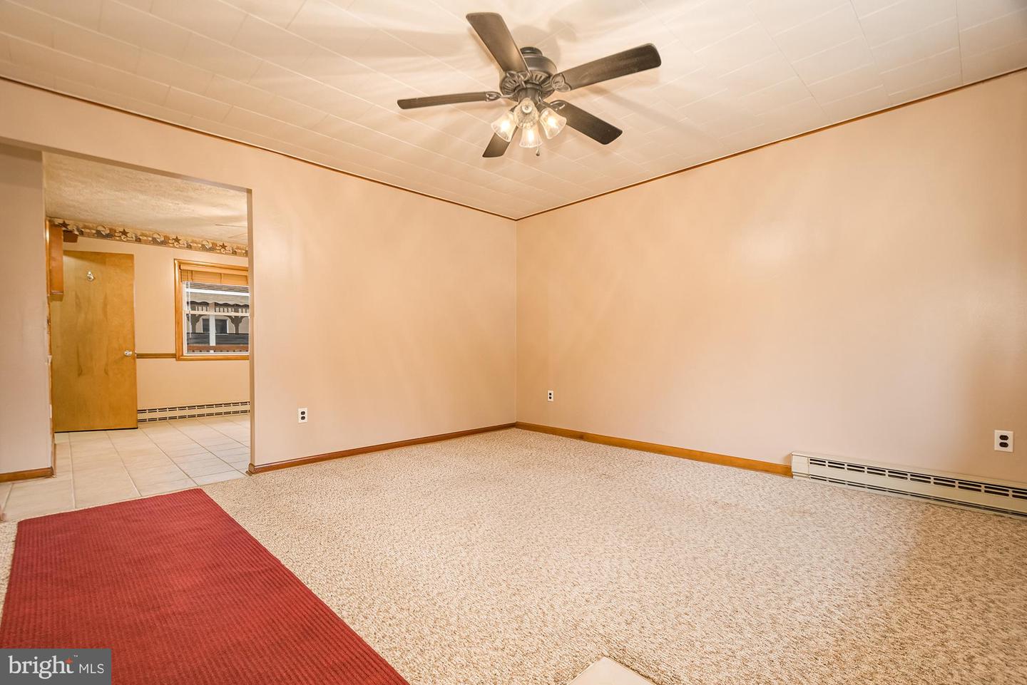 117 Walnut St Property Photo 18