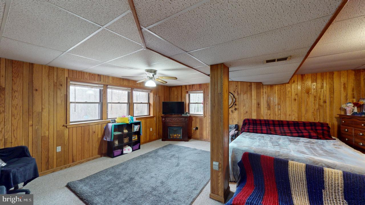 202 Deerfield Dr Property Photo 49