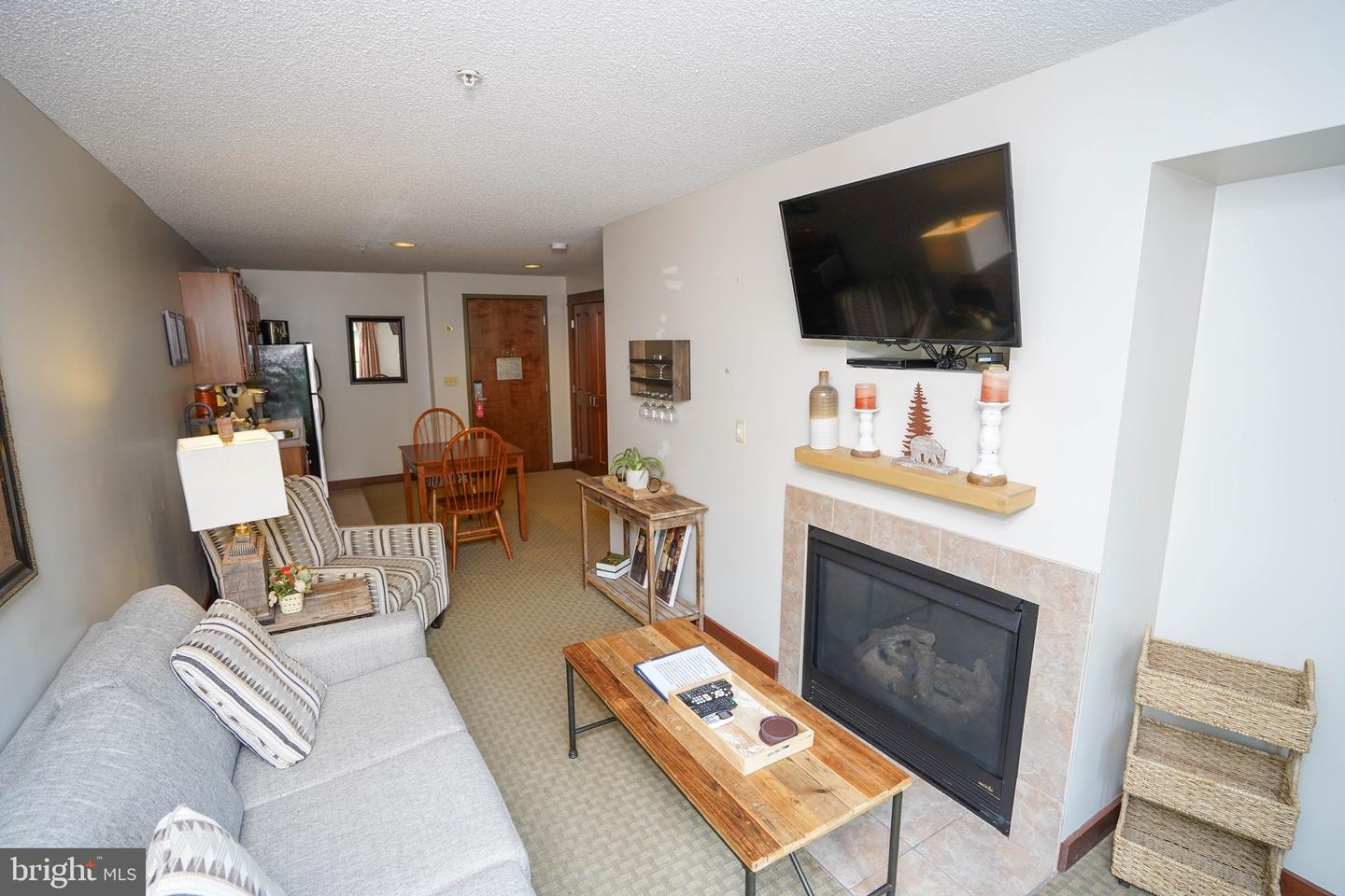 565 Glendale Rd #212a Property Photo 10
