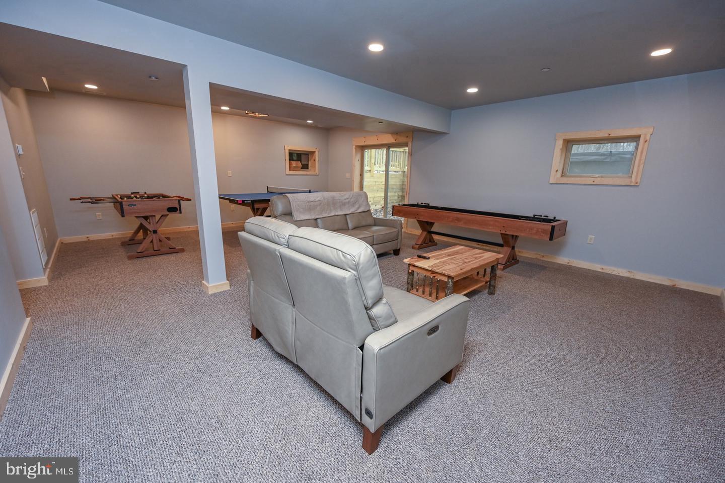 550 Fern Loop Property Photo 31