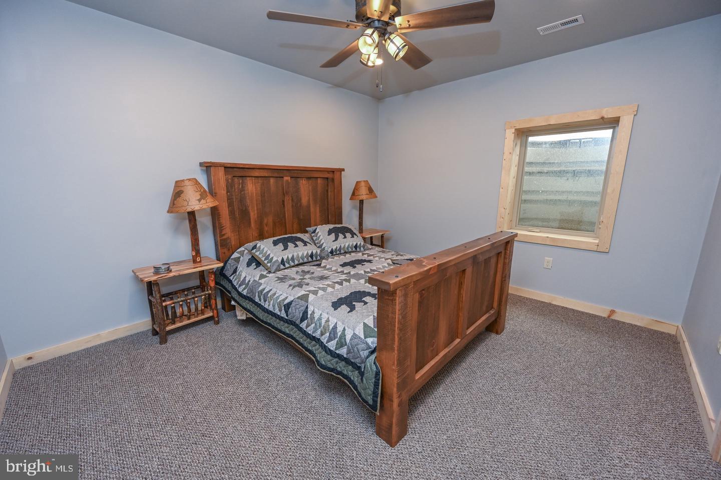 550 Fern Loop Property Photo 33