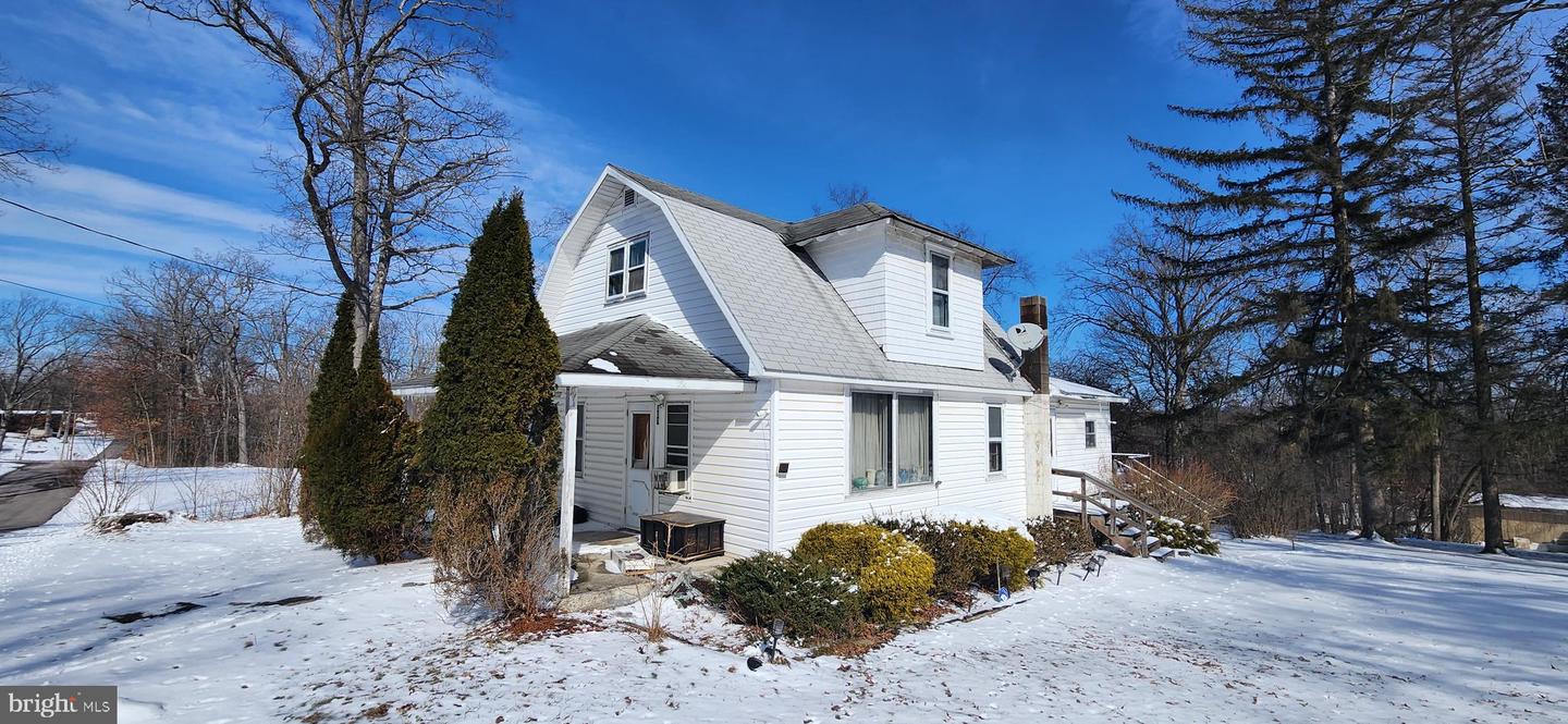 607 K Property Photo