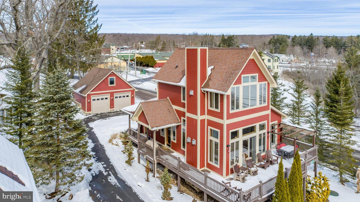 6 Walton Way Property Photo