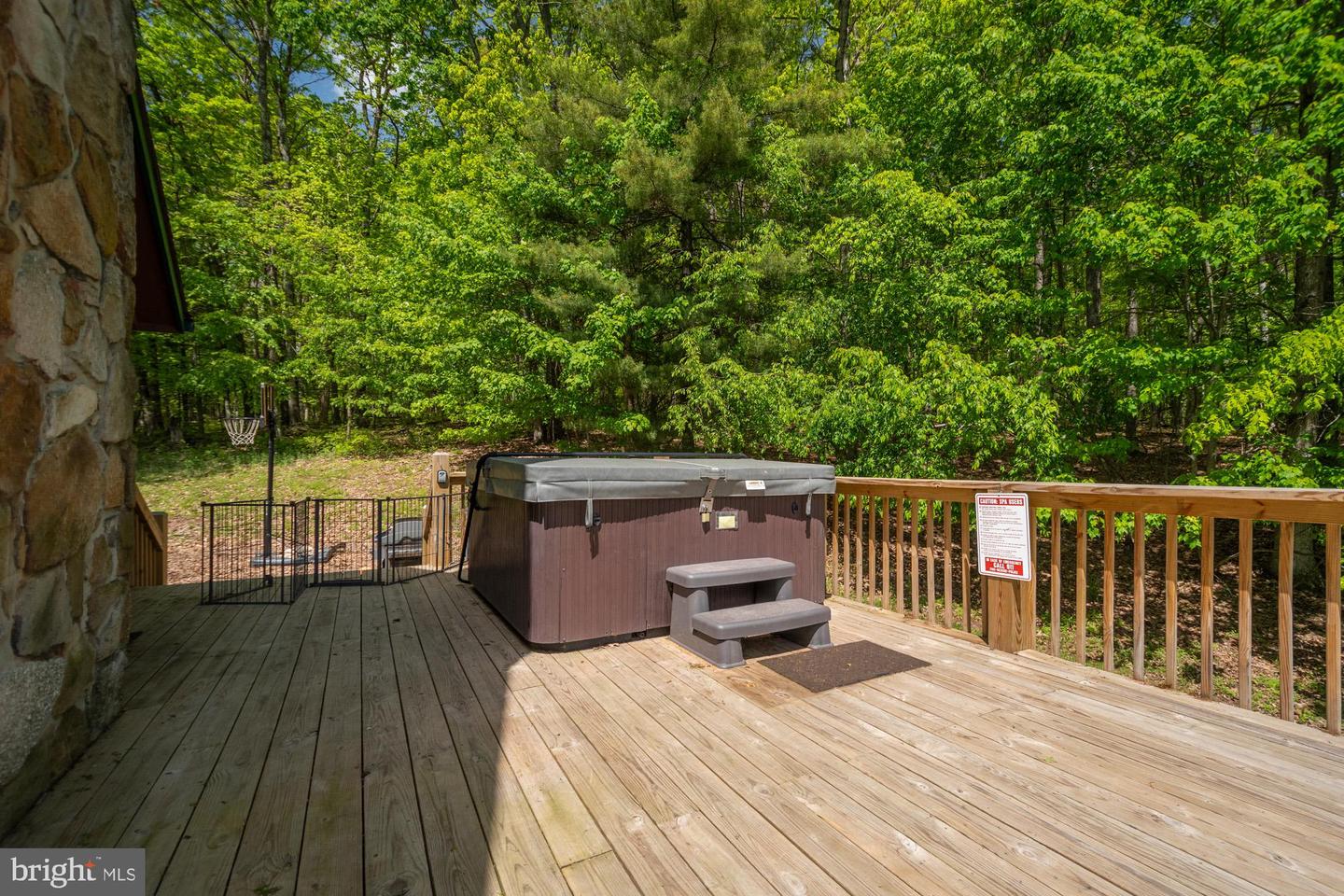 127 Paradise Hts Property Photo 7