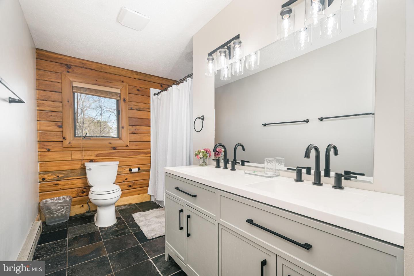 127 Paradise Hts Property Photo 39