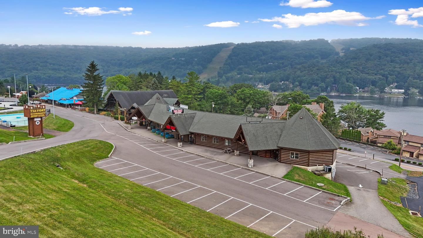 1550 DEEP CREEK DR #A1 Property Photo 1