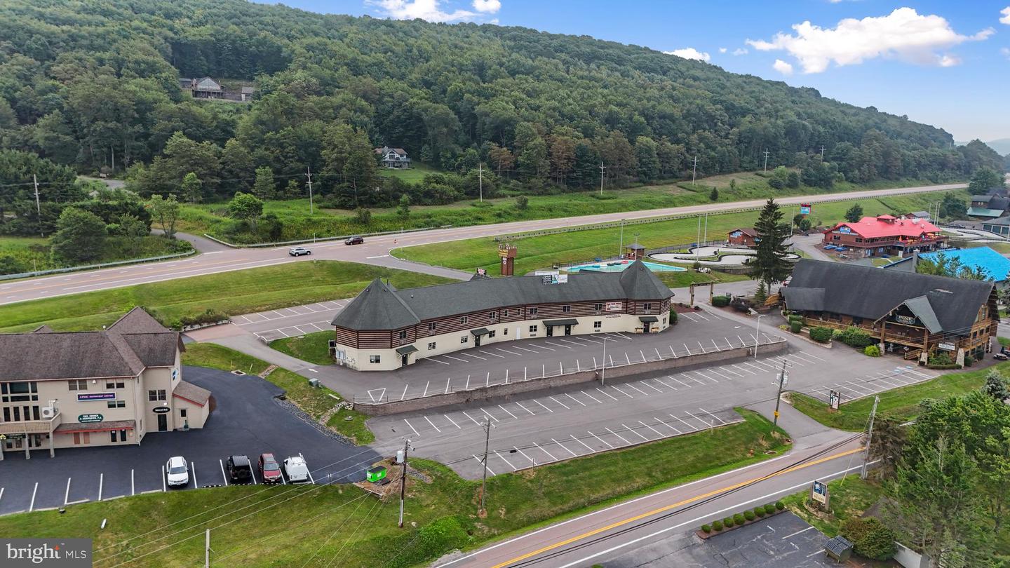 1550 Deep Creek Dr #d Property Photo 3