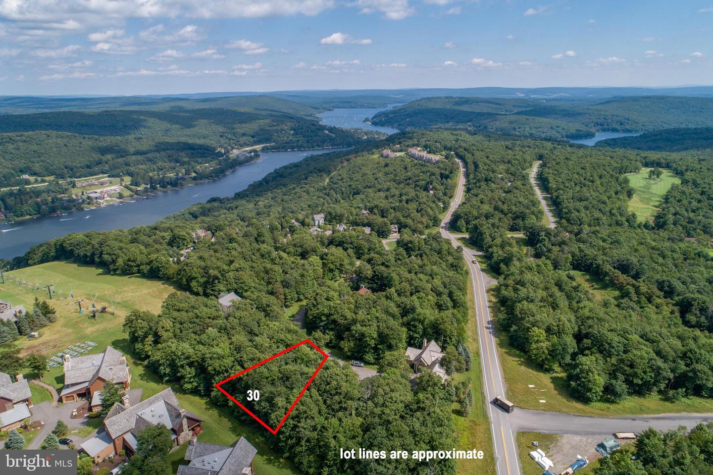 30 Snowshoe Ct Property Photo 1