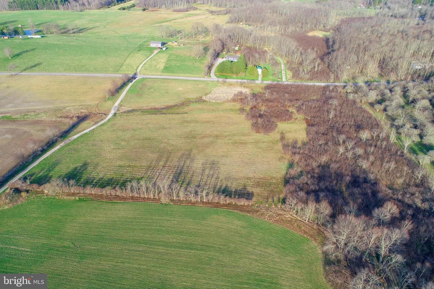 Sanders Ln Property Photo 2