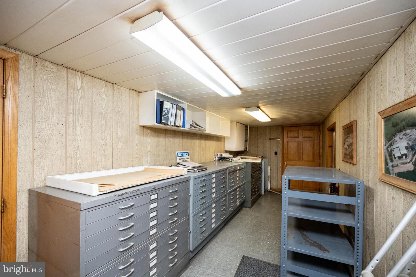 12072 Bittinger Rd Property Photo 24
