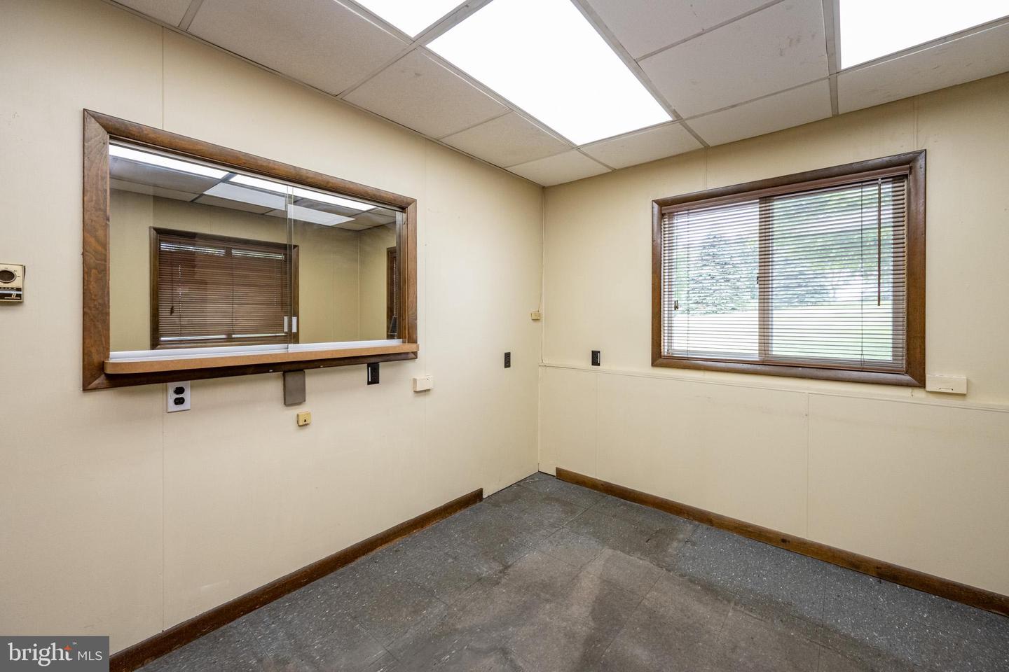 12072 Bittinger Rd Property Photo 25