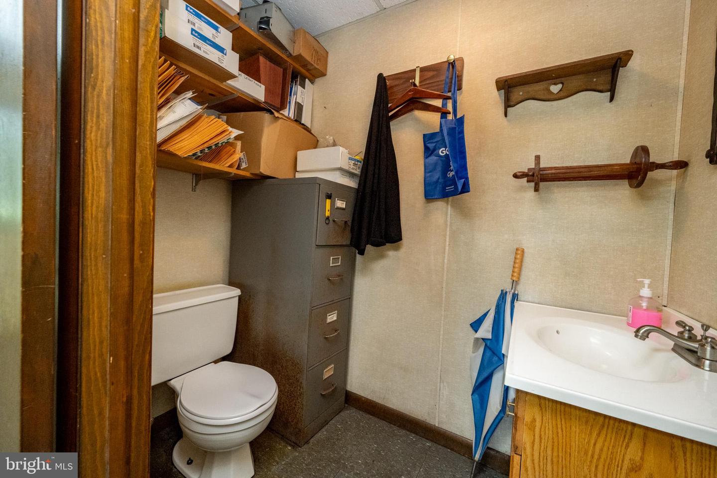 12072 Bittinger Rd Property Photo 30