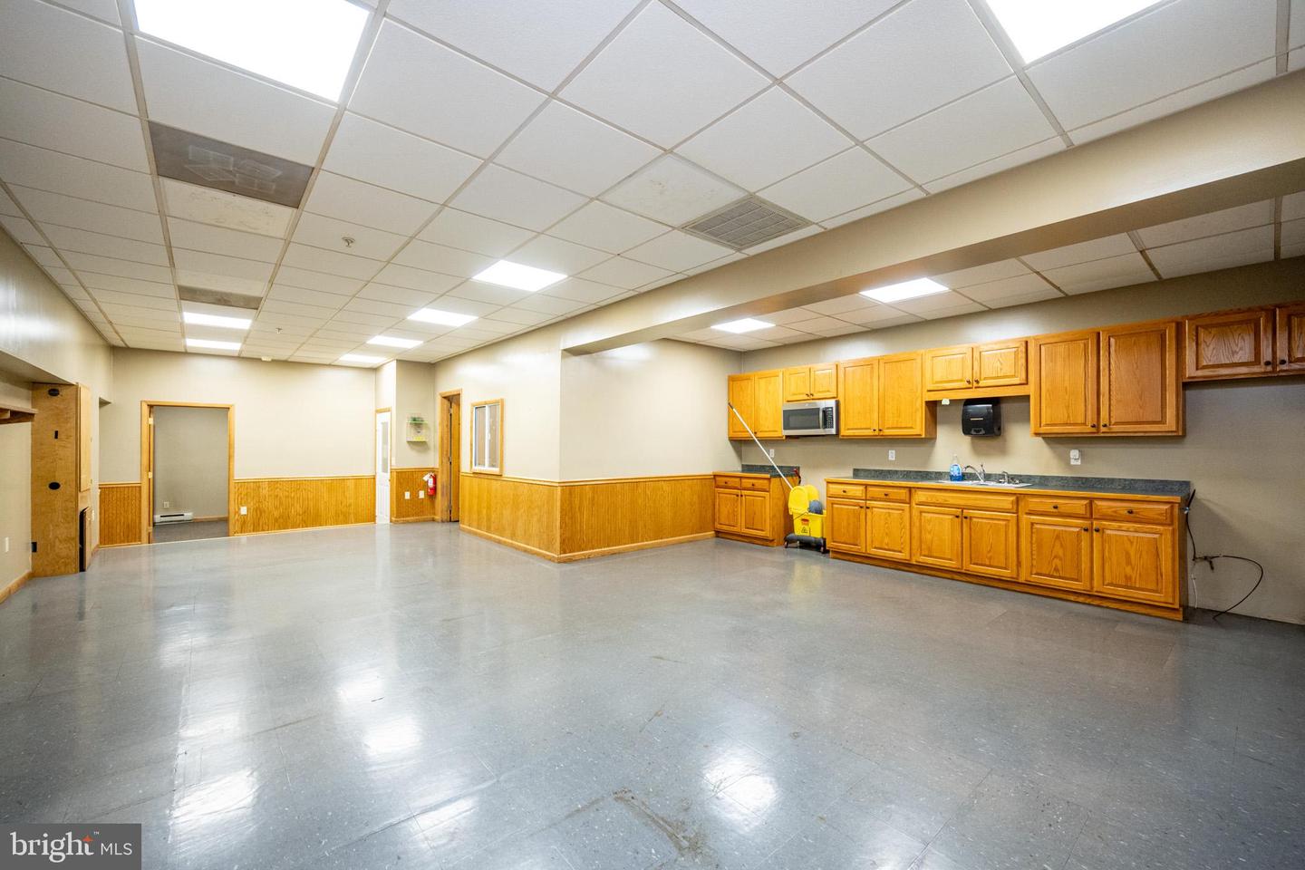 12072 Bittinger Rd Property Photo 60