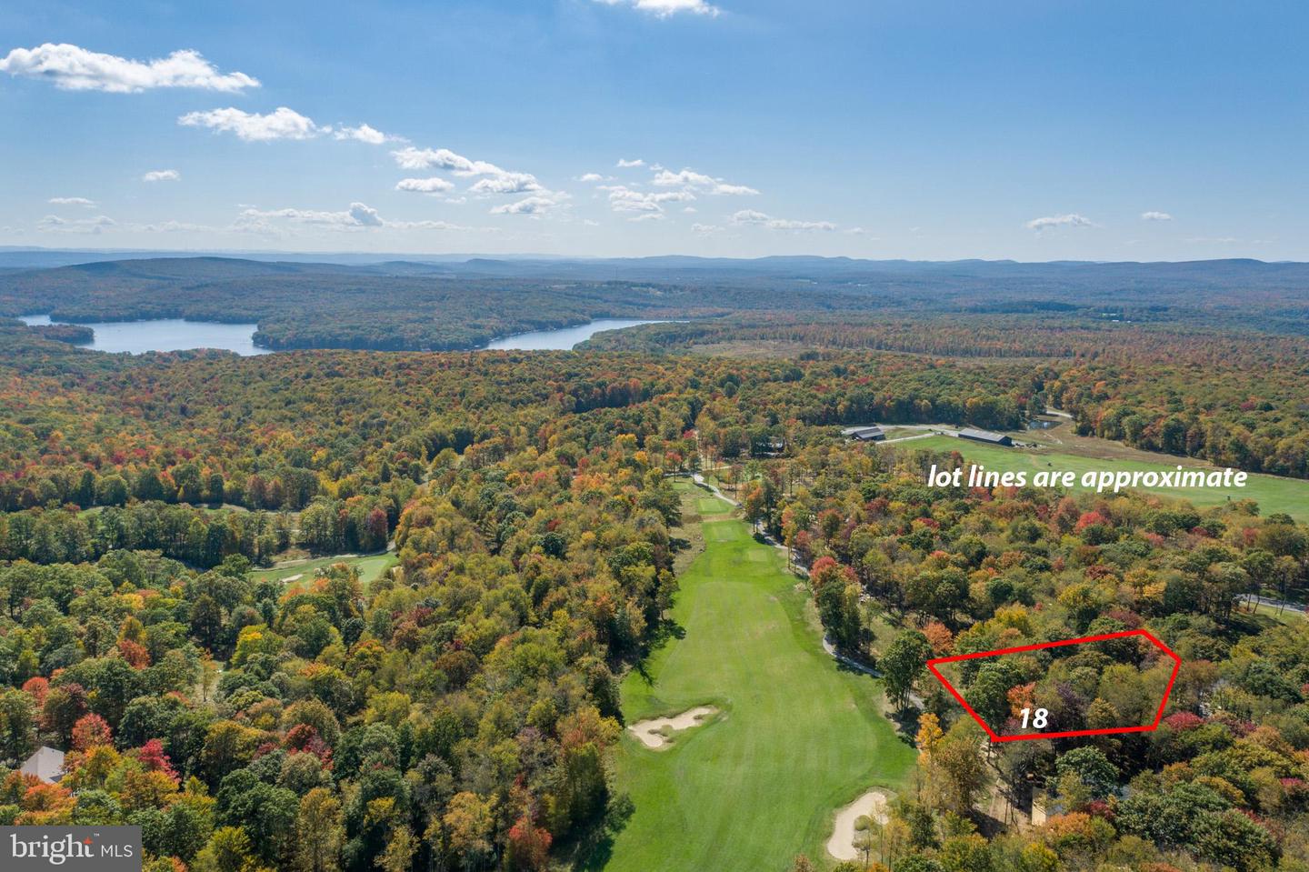 18 Green Jacket Ct Property Photo 1
