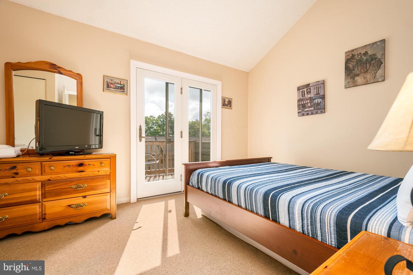 18 Winding Way #18d Property Photo 29