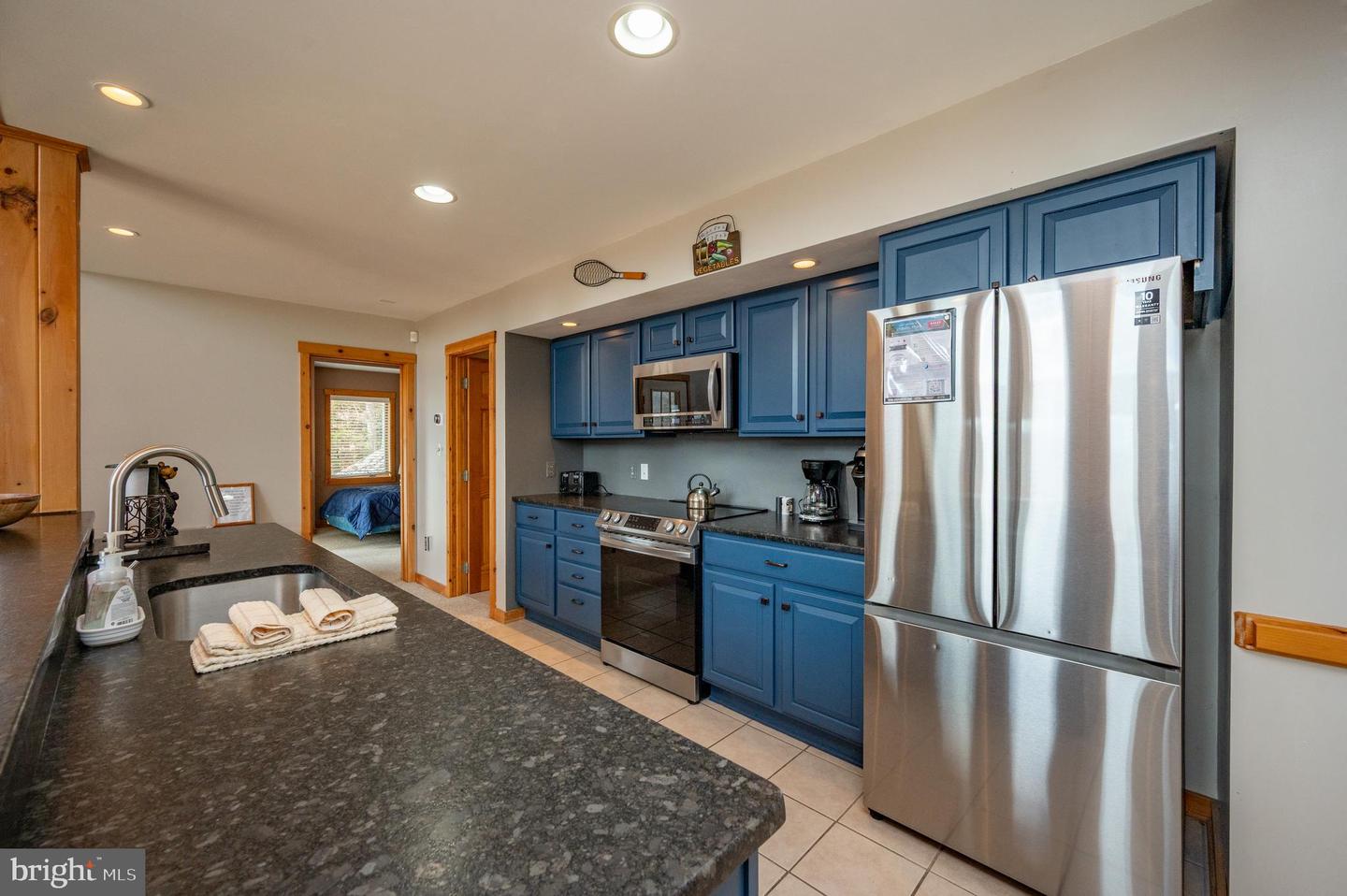 35 Southridge Terrace Property Photo 12