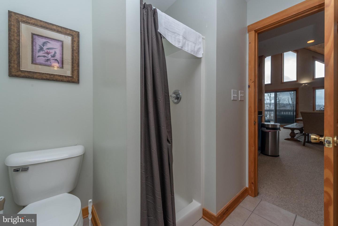 35 Southridge Terrace Property Photo 17