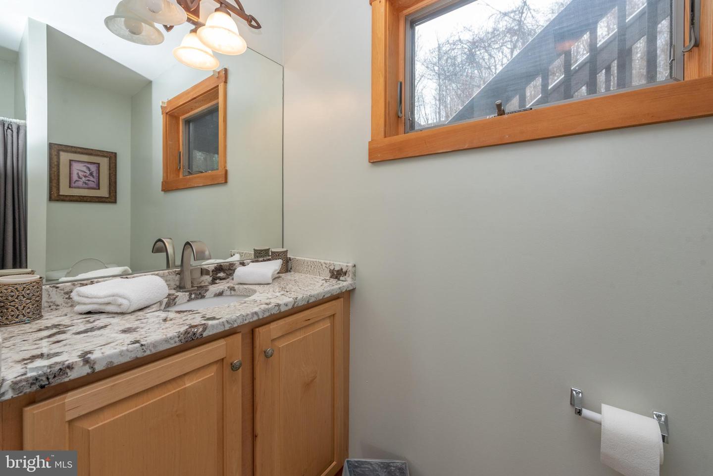 35 Southridge Terrace Property Photo 18