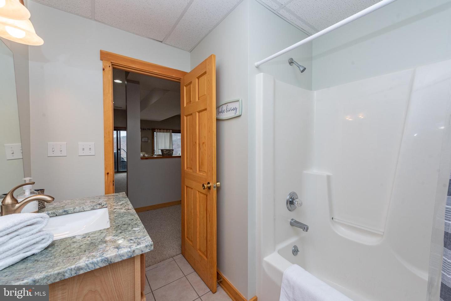 35 Southridge Terrace Property Photo 38
