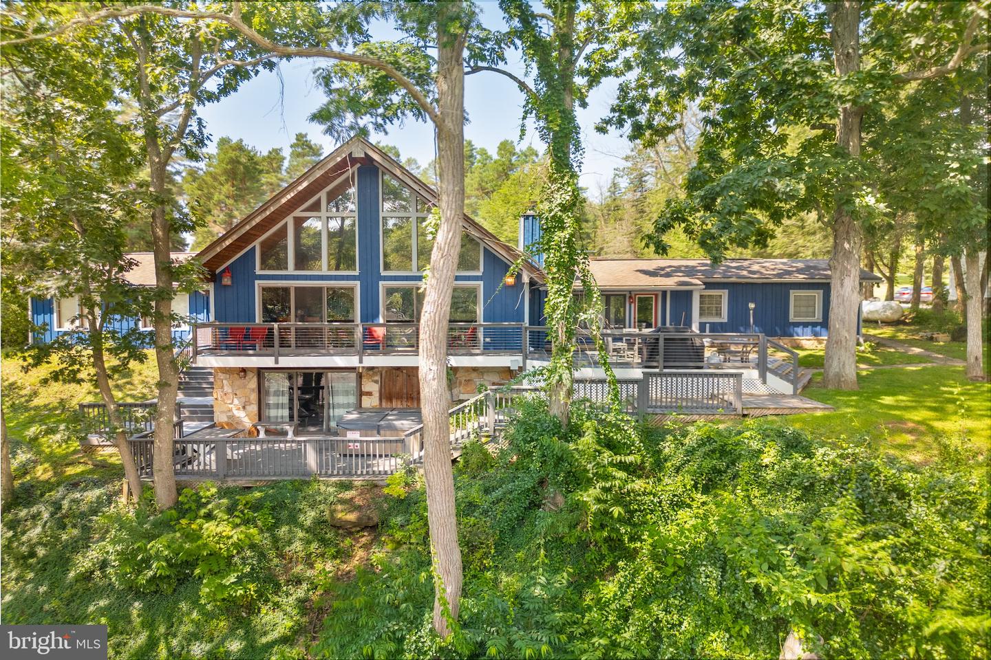 82 LANDMARK DRIVE #4