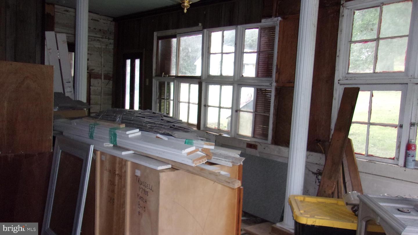 108 Knight St Property Photo 12