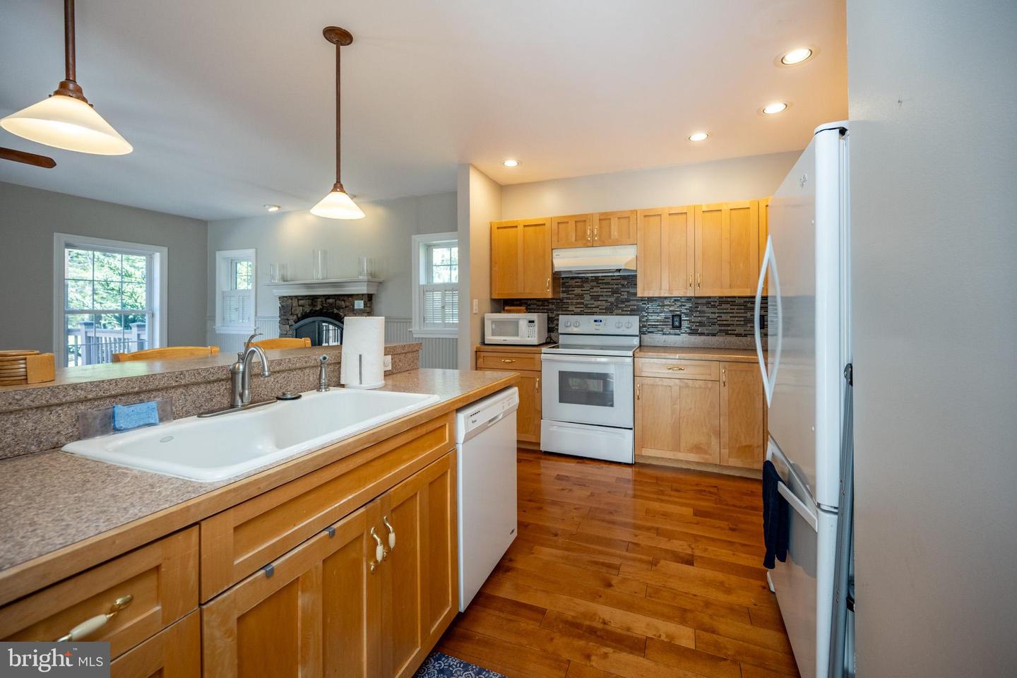 32 Hazelhurst Ln Property Photo 23