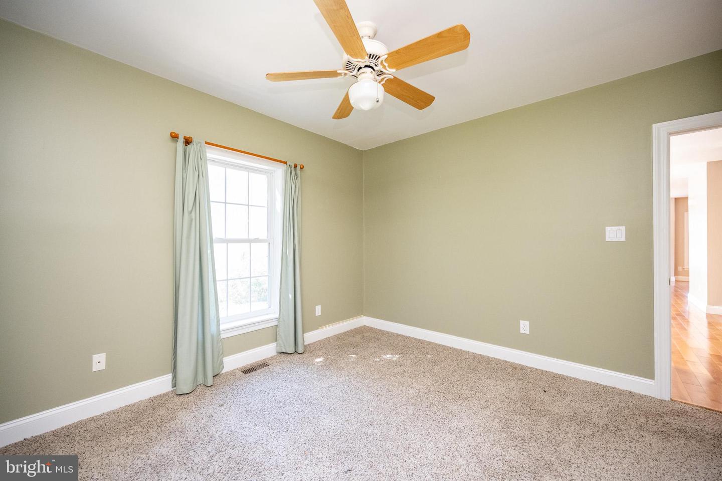 32 Hazelhurst Ln Property Photo 28